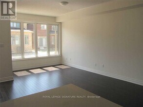 53 Hubbell Rd in Brampton, ON - Building Photo - Building Photo