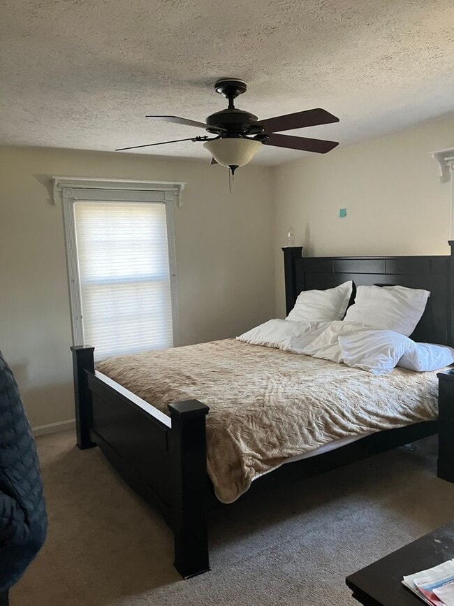 12422 Ridge Rd in Lusby, MD - Building Photo - Building Photo