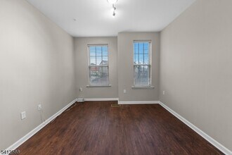 1038 Station Rd in Somerville, NJ - Building Photo - Building Photo