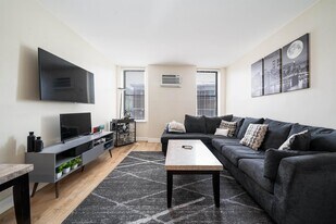 100 Clinton St in Hoboken, NJ - Building Photo