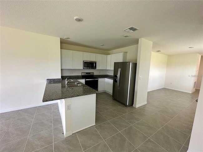 2151 Tay Wes Dr in St. Cloud, FL - Building Photo - Building Photo