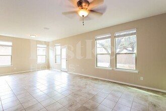 9958 Balboa Island in San Antonio, TX - Building Photo - Building Photo