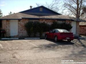 11126 Belair Dr in San Antonio, TX - Foto de edificio - Building Photo