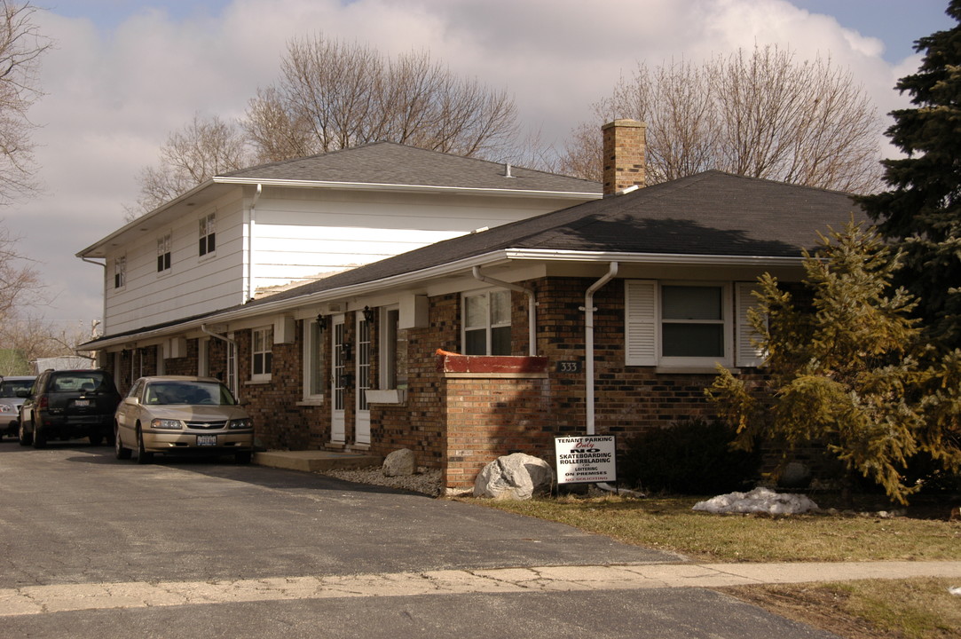 333 Ida Ave in Antioch, IL - Building Photo