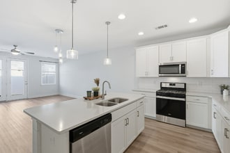 38 Red Horse Way in Greer, SC - Building Photo - Building Photo