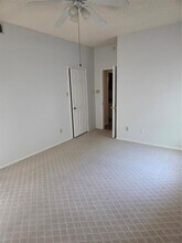 8111 Baywood Dr in Austin, TX - Building Photo - Building Photo