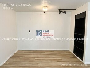 3430 SE King Rd in Milwaukie, OR - Building Photo - Building Photo