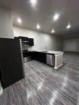 4320 S County Rd 1297 in Odessa, TX - Building Photo