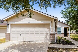 7719 Balsam Crossing Ln in Cypress, TX - Building Photo
