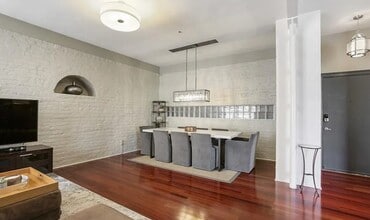 1111 S Peters St, Unit 405 in New Orleans, LA - Building Photo - Building Photo