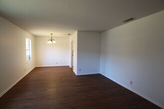 4622 Cambridge Dr in Tyler, TX - Building Photo - Building Photo