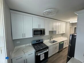 6360 S Greenwood Ave in Chicago, IL - Building Photo - Building Photo