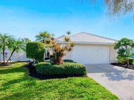 799 Harrington Lake Dr N in Venice, FL - Building Photo