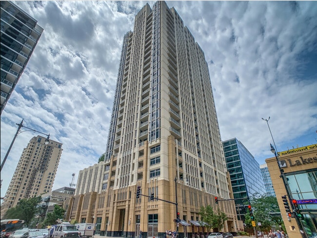 property at 1400 S Michigan Ave