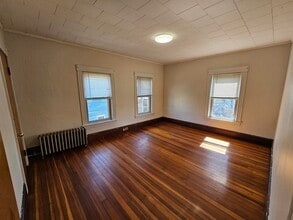 12 Willow Ct in Keene, NH - Building Photo - Building Photo