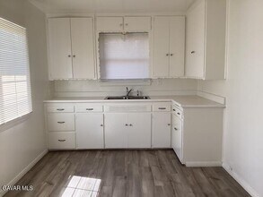 44807 Gadsden Ave in Lancaster, CA - Building Photo - Building Photo