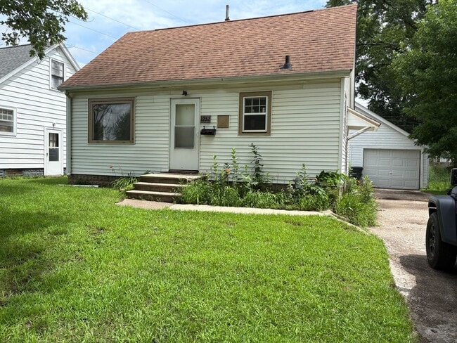 property at 1252 Columbia St