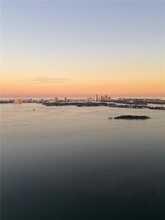 650 NE 32nd St in Miami, FL - Building Photo - Building Photo