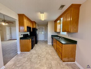 105 Selena Ct in Warner Robins, GA - Building Photo - Building Photo