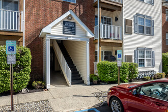 Berkeley Station Condominiums in Berkeley Heights, NJ - Building Photo - Building Photo