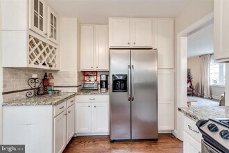 523 Wayne Ave in Pitman, NJ - Building Photo - Building Photo