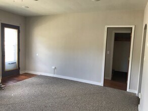1148 W Park in Butte, MT - Foto de edificio - Building Photo