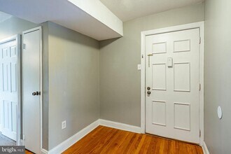 123 Meadowview Ln in Mont Clare, PA - Building Photo - Building Photo