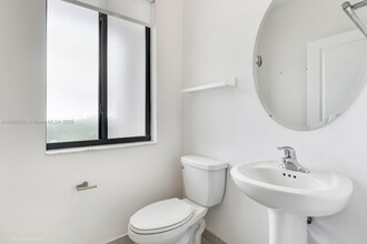 20944 NE 8th Ave in Miami, FL - Building Photo - Building Photo