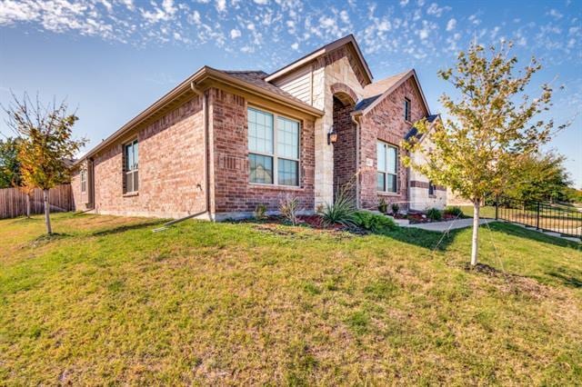 101 Happy Ln in Red Oak, TX - Building Photo - Building Photo
