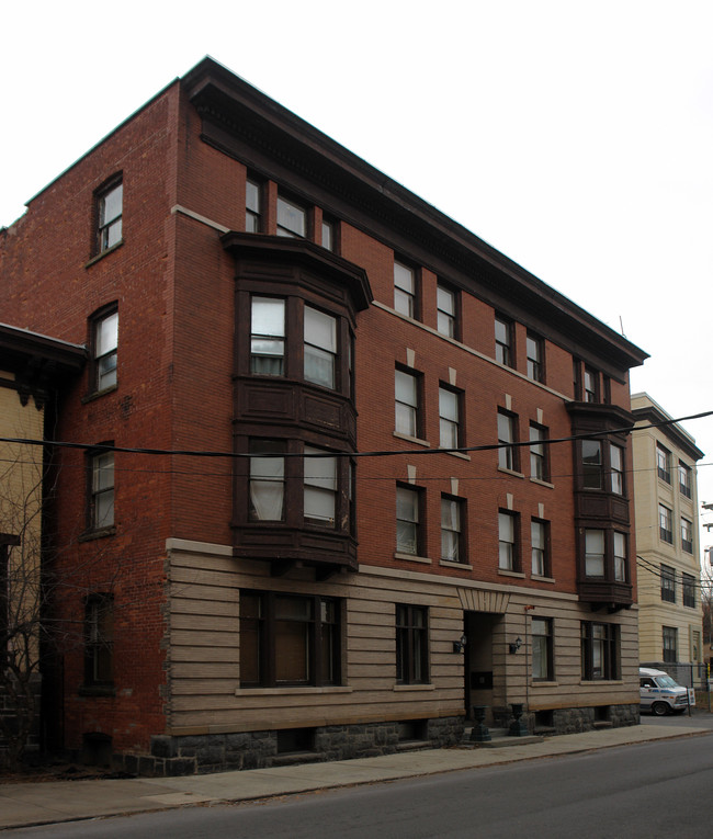 7 Fremont St in Gloversville, NY - Foto de edificio - Building Photo