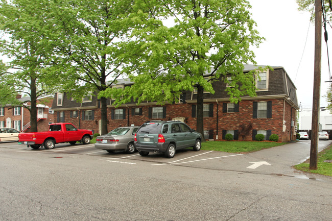 Church Way Apartments in Louisville, KY - Building Photo - Building Photo