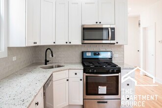 3637 N Paulina St, Unit CH2 in Chicago, IL - Foto de edificio - Building Photo
