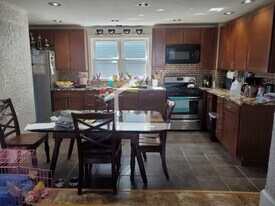 31 Hopedale St, Unit 1 in Boston, MA - Building Photo