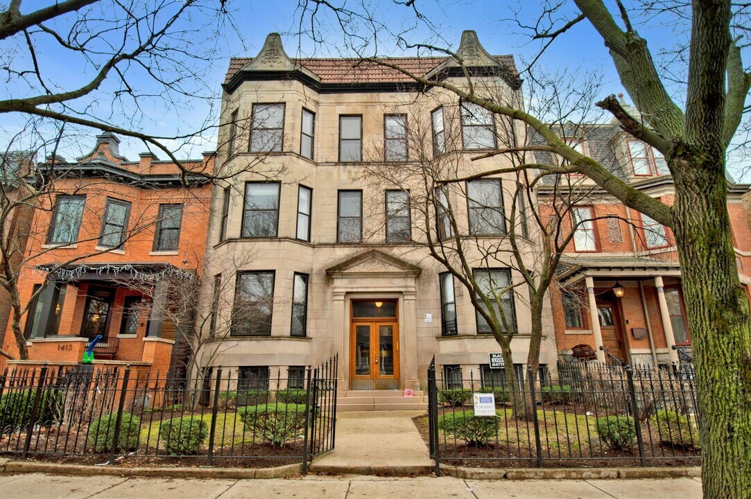 1415 W Belle Plaine Ave in Chicago, IL - Building Photo