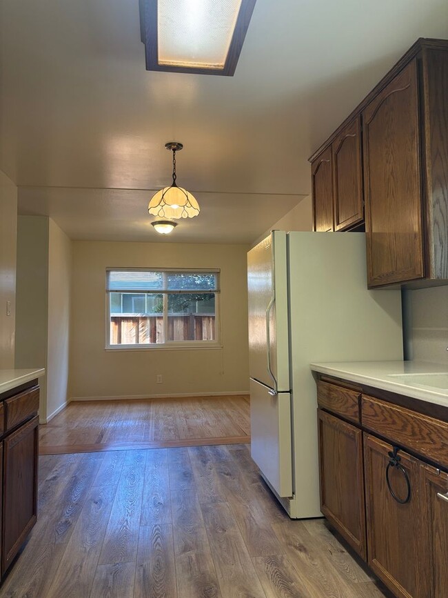 2347 Osborne Ave in Santa Clara, CA - Building Photo - Building Photo