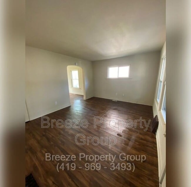 142 S Detroit Ave in Toledo, OH - Building Photo - Building Photo
