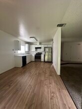 2521 Casita Dr in Modesto, CA - Building Photo - Building Photo