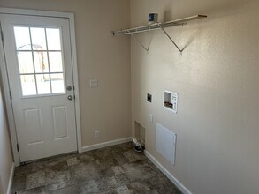 1911 Sprig Ln in Fallon, NV - Building Photo - Building Photo