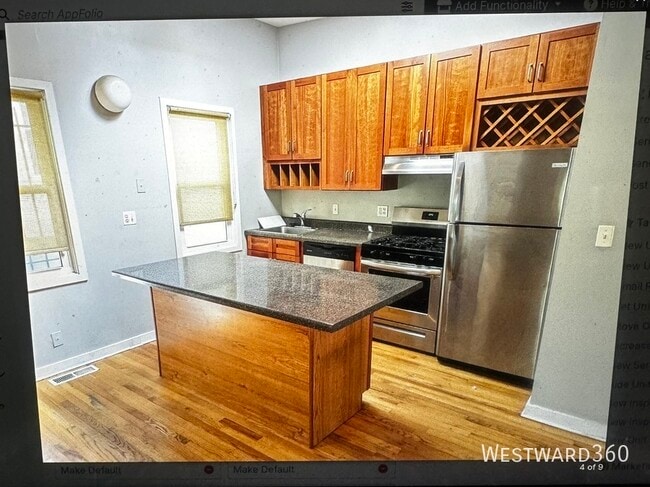 2233 W Armitage Ave in Chicago, IL - Building Photo - Building Photo