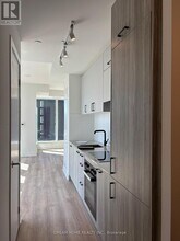 5 Quarrington Lane in Toronto, ON - Building Photo - Building Photo