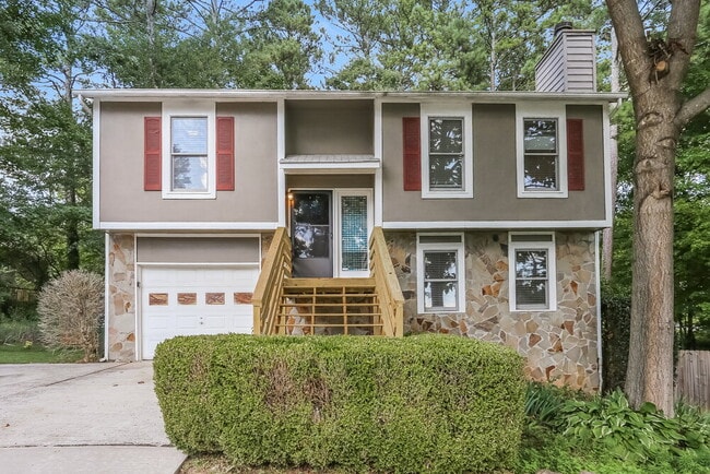 property at 2400 Boone Pl