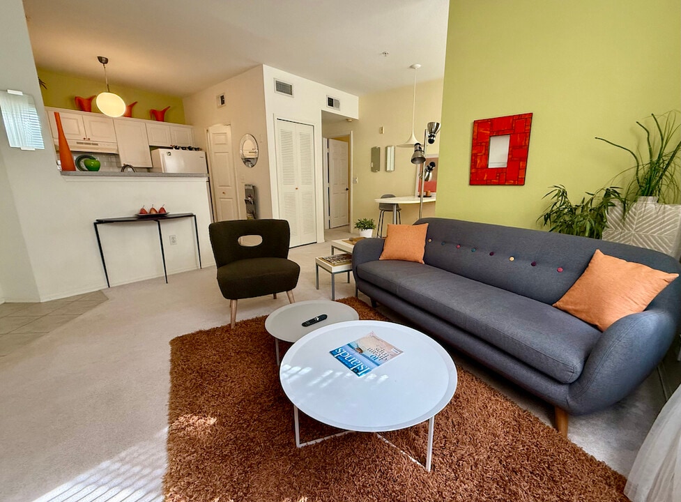 5693 Star Rush Dr in Melbourne, FL - Building Photo