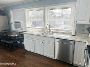 146 Marine Plaza-Unit -APT 1 in Forked River, NJ - Building Photo - Building Photo