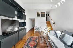 310 E 23rd St in New York, NY - Building Photo