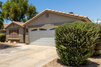 1316 E Pollino St in San Tan Valley, AZ - Building Photo - Building Photo