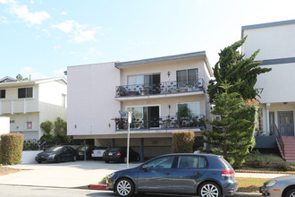 833 Lincoln Blvd in Santa Monica, CA - Building Photo - Primary Photo