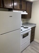 Sunwood Apartments in Tulsa, OK - Building Photo - Building Photo