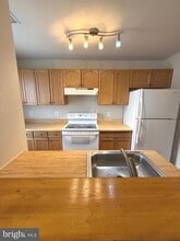 103 Wind Ridge Dr in Stafford, VA - Building Photo - Building Photo