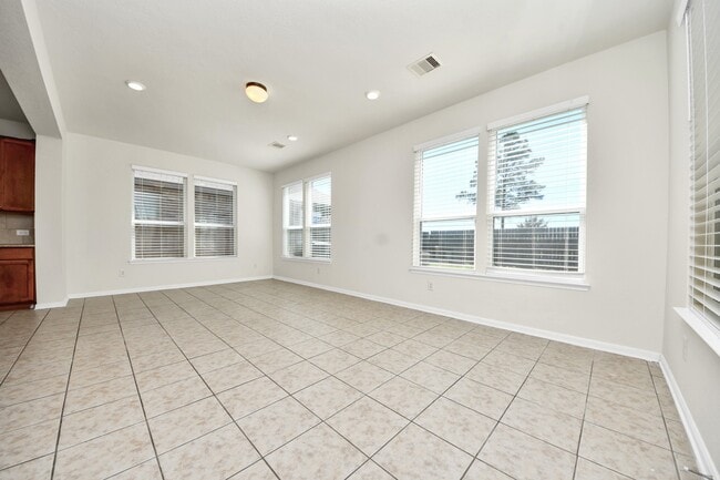 24123 Adobe Ridge Ln