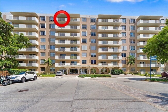 property at 1455 N Treasure Dr